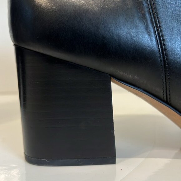 Franco Sarto Black Leather Side Zip Heeled Booties Size 8.5 - Picture 6 of 15
